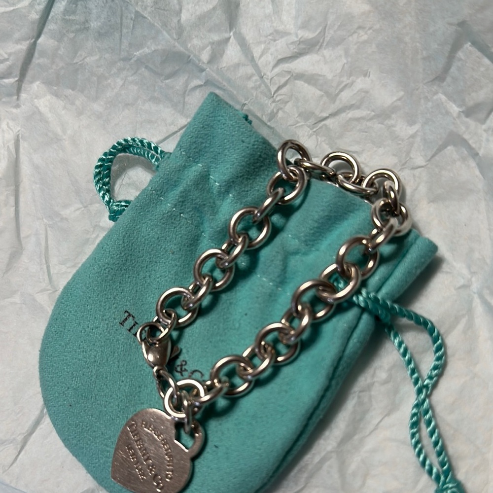 Tiffany & Co. Silver Heart Charm Bracelet - Picture 6 of 7